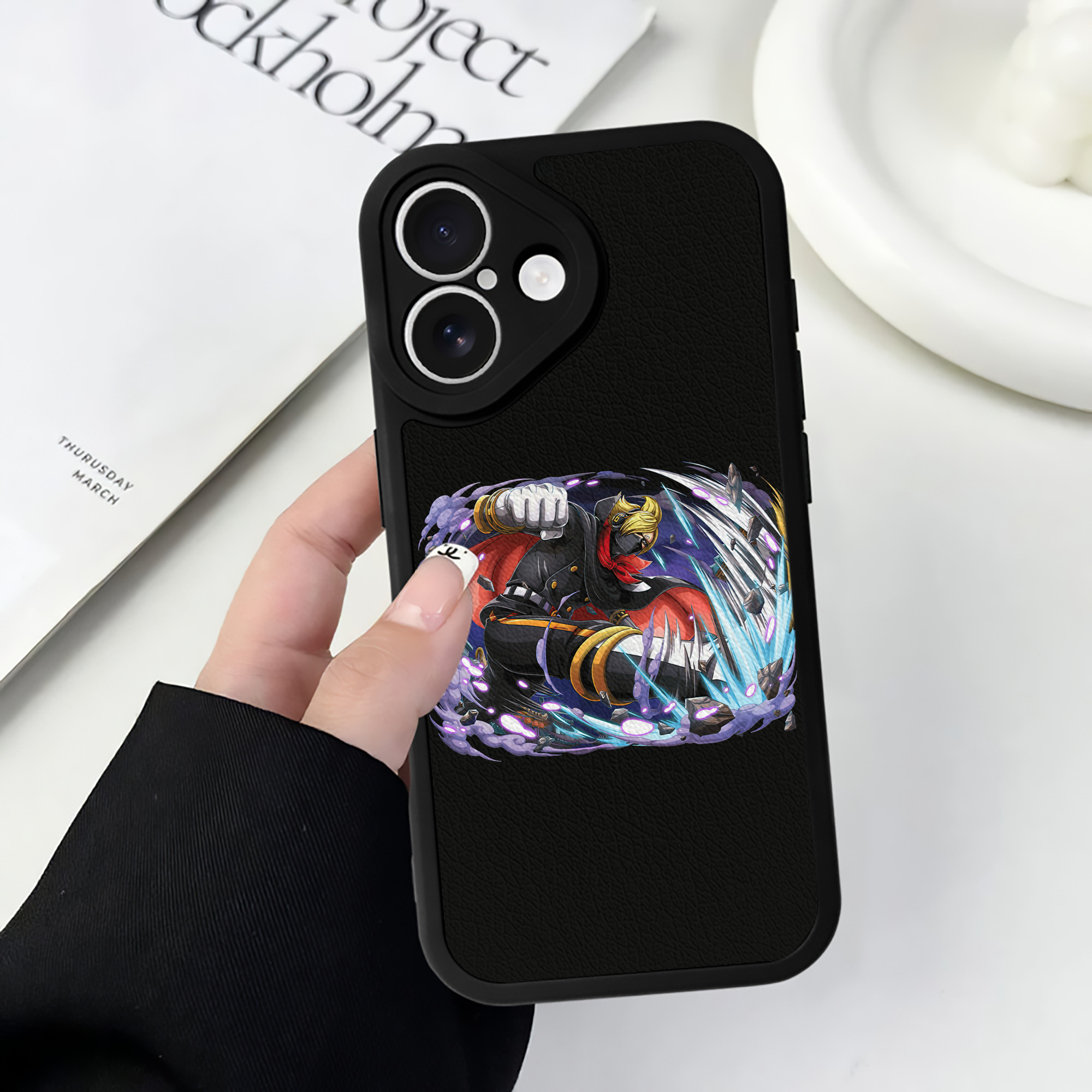 （画像用） ワンピース ロロノア・ゾロ ONE PIECE Roronoa Zoro 【iPhone 16シリーズ対応】シリコンスマホケース（レザー調） 材質：シリコン